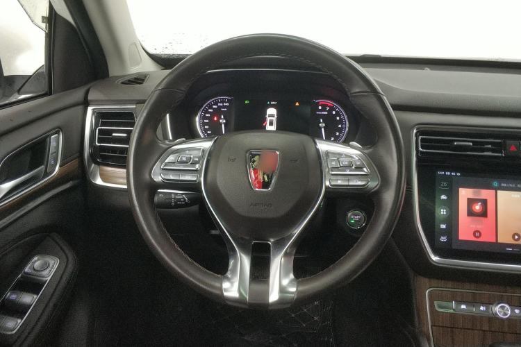 Used Roewe RX8 2019 30T Smart Connectivity Four-Wheel Drive Supreme Flagship Edition Steering Wheel