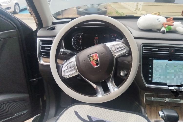 Used Roewe RX8 2019 30T Smart Connectivity Four-Wheel Drive Supreme Flagship Edition Steering Wheel