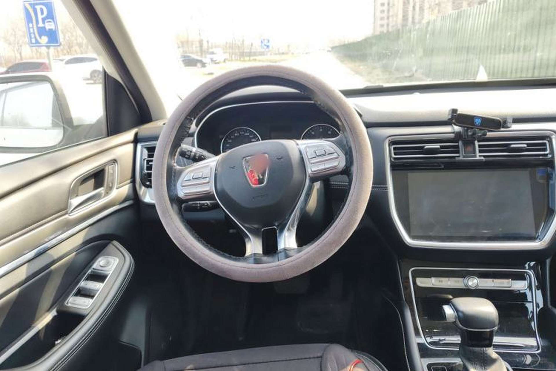 Used Roewe RX8 2019 30T Two-Wheel Drive Supreme Flagship Edition Steering Wheel