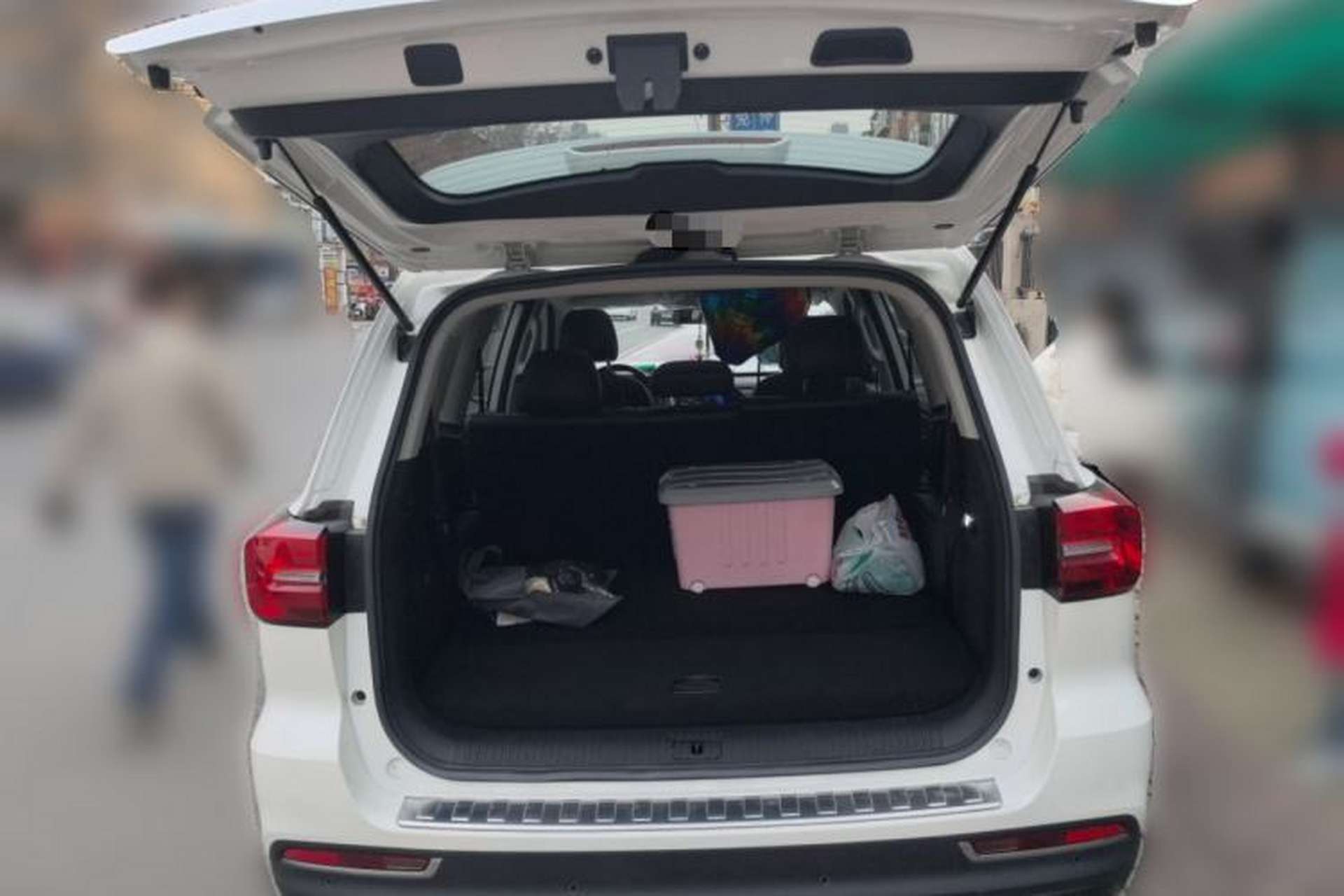 Used Roewe RX8 2019 30T Two-Wheel Drive Supreme Flagship Edition Trunk