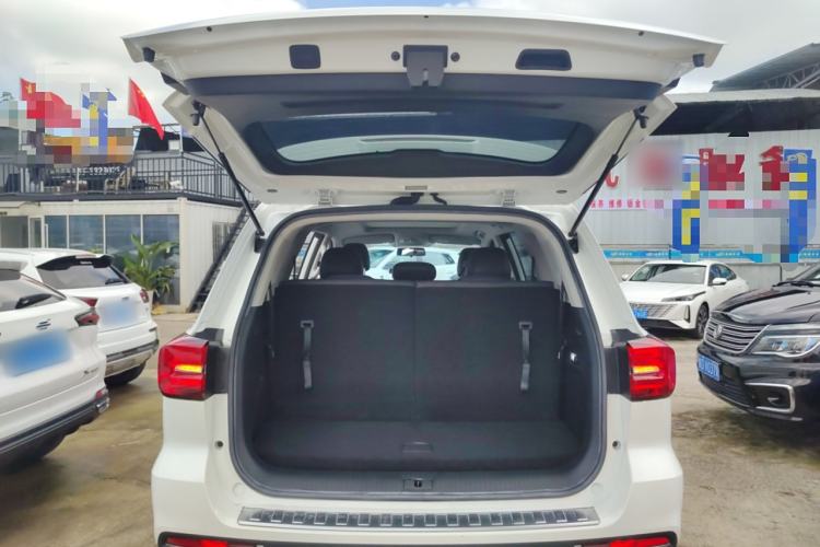 Used Roewe RX8 2019 30T Two-Wheel Drive Supreme Flagship Edition Trunk