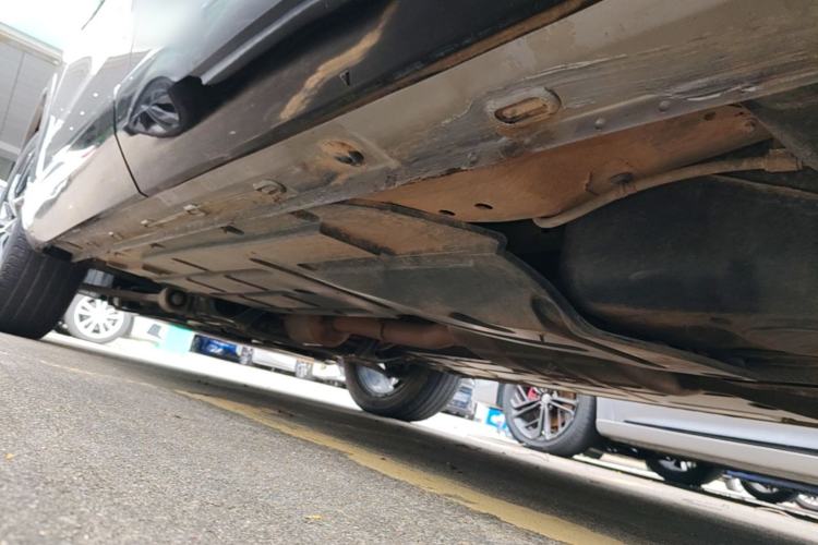 Used Roewe RX9 2023 2.0T Two-Wheel Drive Enjoyment Version Chassis Rear Left