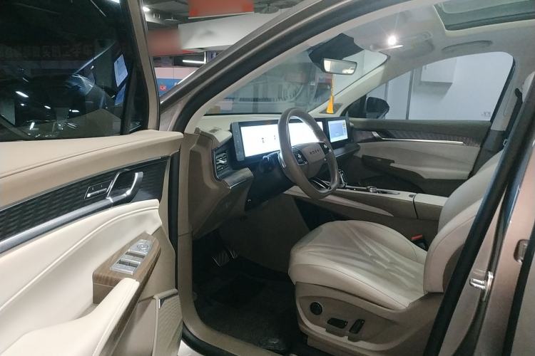 Used Roewe RX9 2023 2.0T Four-Wheel Drive Luxury Edition Driver Seat