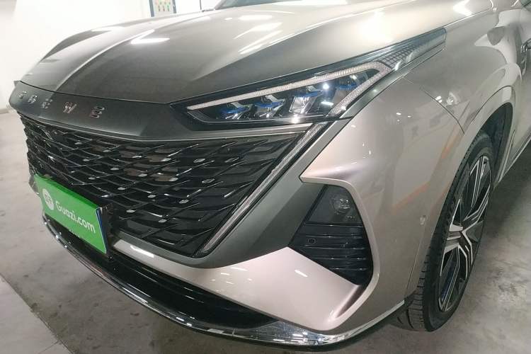 Used Roewe RX9 2023 2.0T Four-Wheel Drive Luxury Edition Left Front Headlight