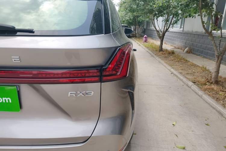 Used Roewe RX9 2023 2.0T Two-Wheel Drive Enjoyment Version Right Rear Taillight