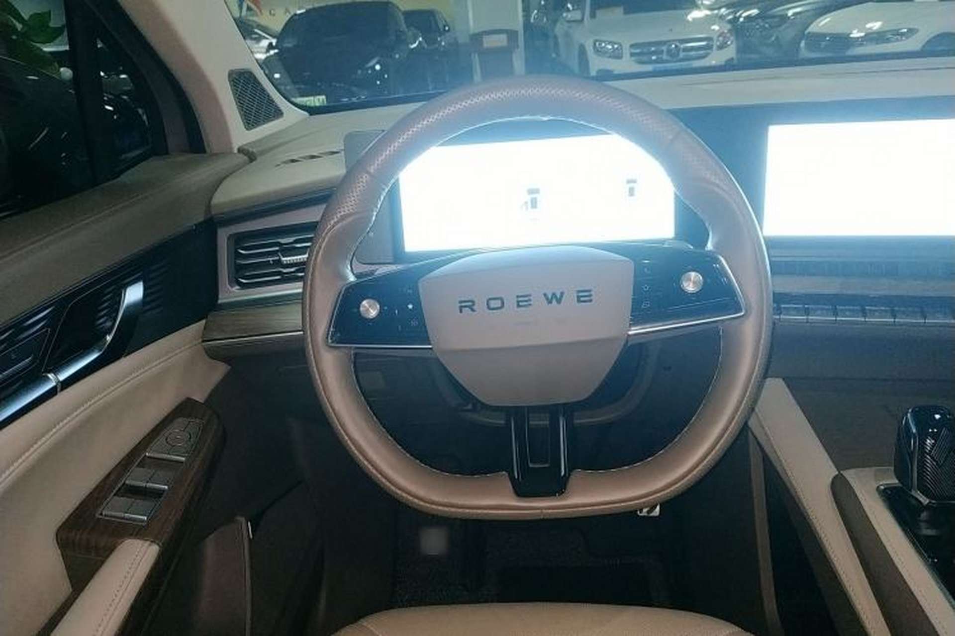 Used Roewe RX9 2023 2.0T Four-Wheel Drive Luxury Edition Steering Wheel