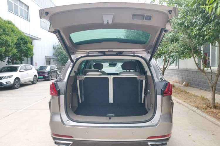 Used Roewe RX9 2023 2.0T Two-Wheel Drive Enjoyment Version Trunk