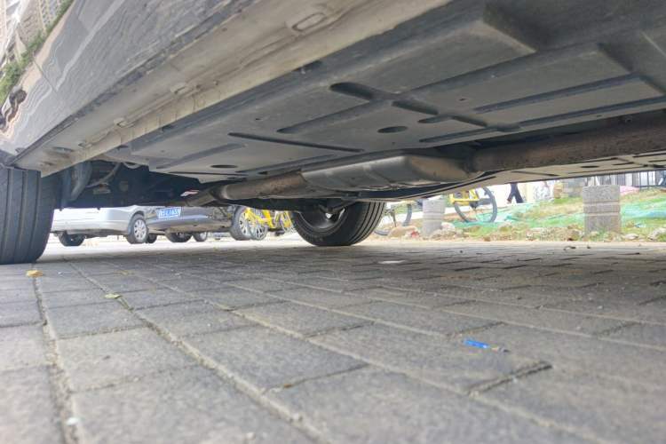 Used Roewe RX9 2023 2.0T Two-Wheel Drive Enjoyment Version Chassis Front Right