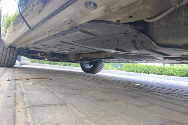 Used Roewe RX9 2023 2.0T Two-Wheel Drive Enjoyment Version Chassis Rear Left