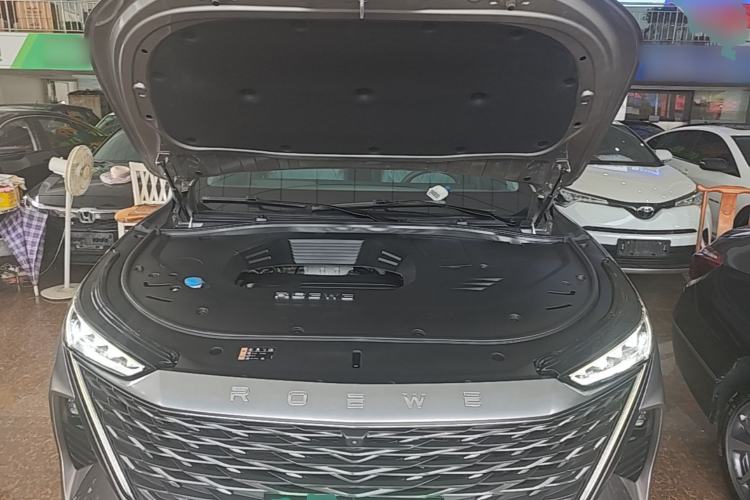 Used Roewe RX9 2023 2.0T Two-Wheel Drive Enjoyment Version Engine Bay
