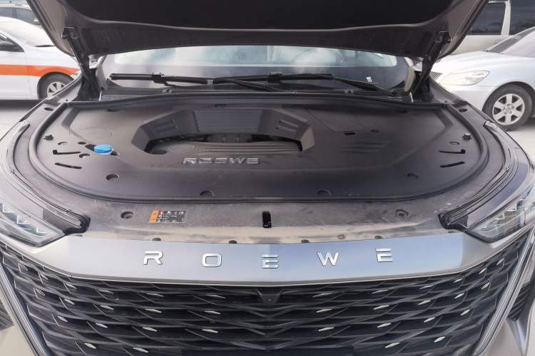Used Roewe RX9 2023 2.0T All-Wheel-Drive Luxury Edition Engine Bay