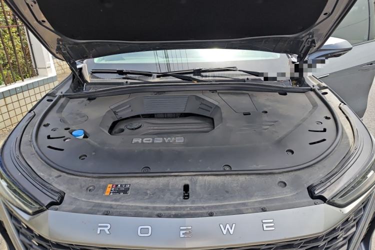 Used Roewe RX9 2023 2.0T Two-Wheel Drive Enjoyment Version Engine Bay