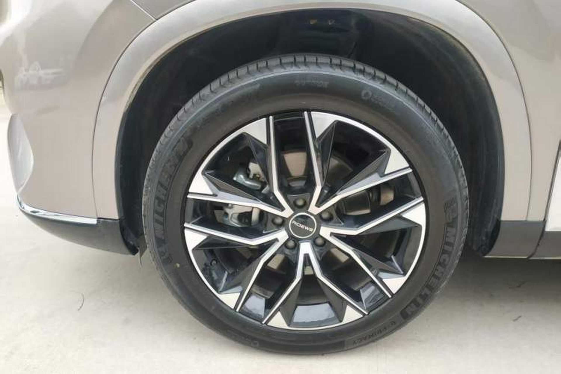 Used Roewe RX9 2023 2.0T Two-Wheel Drive Enjoyment Version Exterior 6