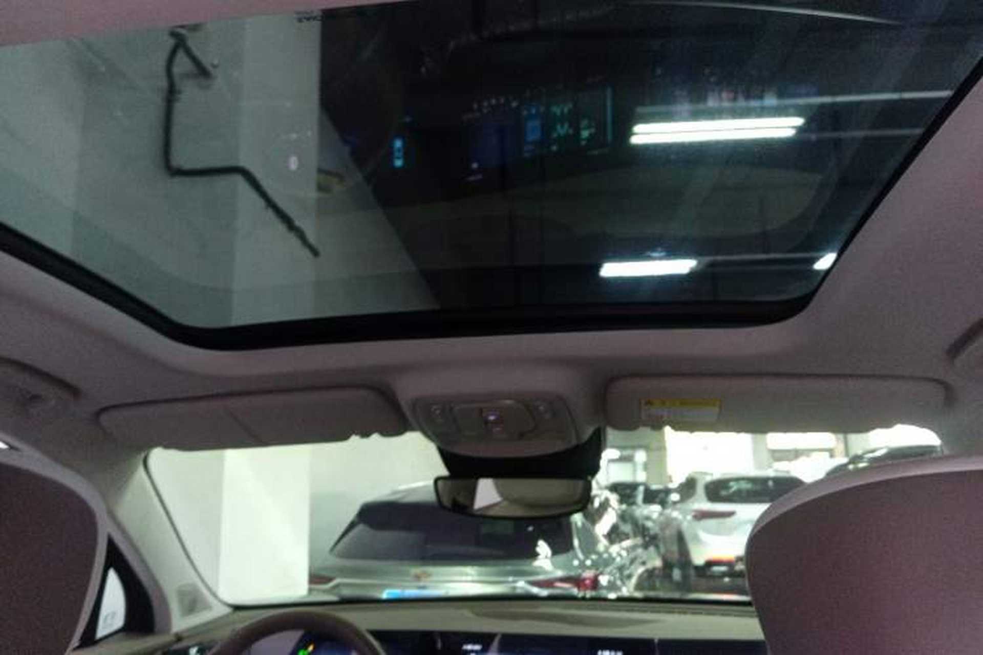 Used Roewe RX9 2023 2.0T Two-Wheel Drive Enjoyment Version Headliner