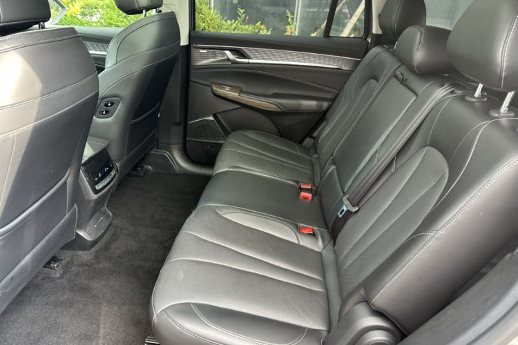 Used Roewe RX9 2023 2.0T Two-Wheel Drive Enjoyment Version Interior 1