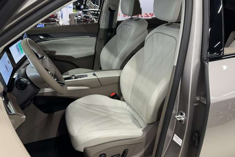 Used Roewe RX9 2023 2.0T Two-Wheel Drive Enjoyment Version Left Front Seat