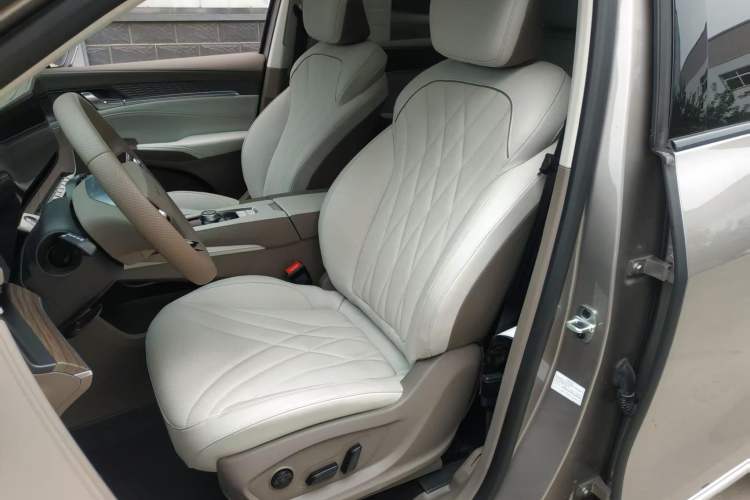 Used Roewe RX9 2023 2.0T Two-Wheel Drive Enjoyment Version Left Front Seat