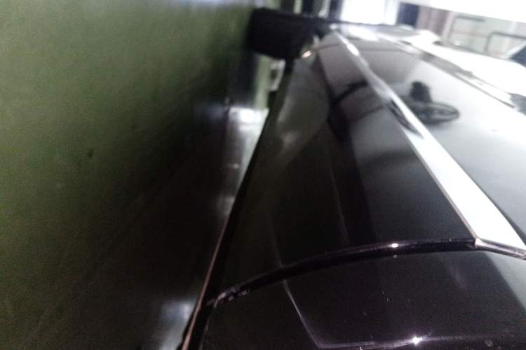 Used Roewe RX9 2023 2.0T Two-Wheel Drive Enjoyment Version Left Side Sill
