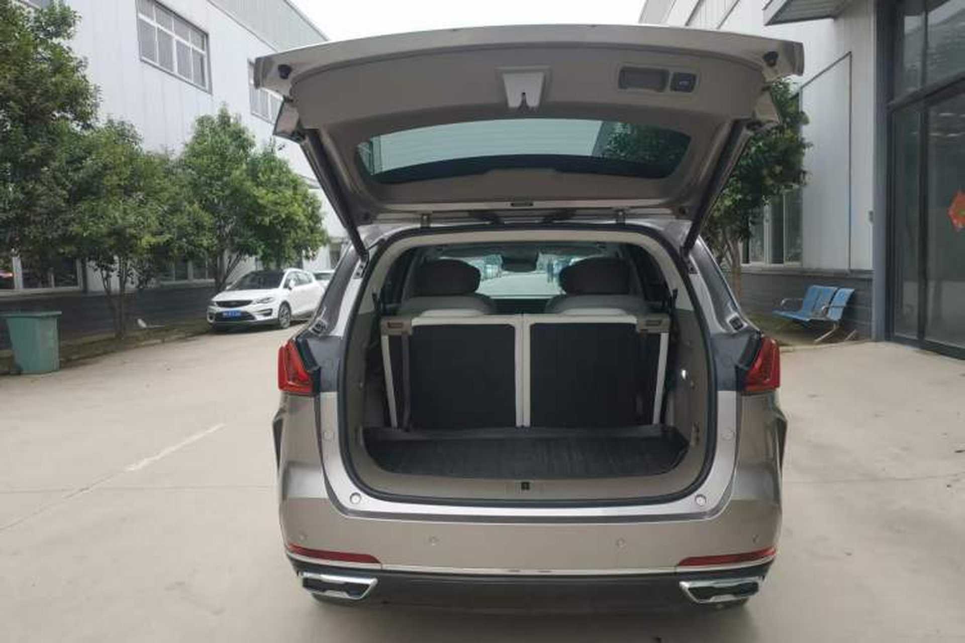 Used Roewe RX9 2023 2.0T Two-Wheel Drive Enjoyment Version Trunk