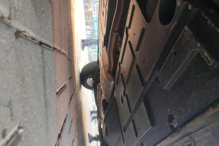 Used Roewe RX9 2023 2.0T Two-Wheel Drive Enjoyment Version Chassis Front Left