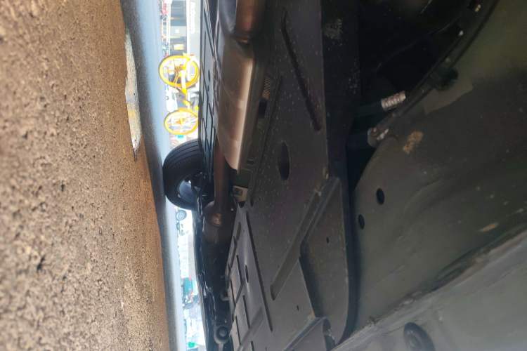 Used Roewe RX9 2023 2.0T Two-Wheel Drive Enjoyment Version Chassis Rear Right
