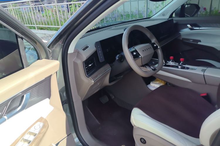 Used Roewe RX9 2023 2.0T Two-Wheel Drive Enjoyment Version Driver Seat