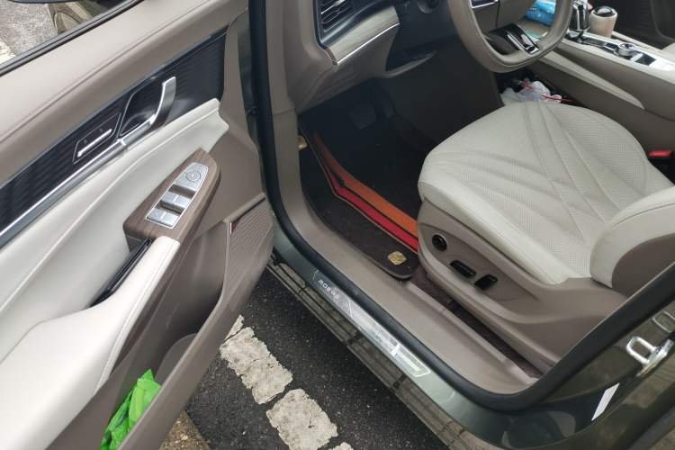 Used Roewe RX9 2023 2.0T Two-Wheel Drive Enjoyment Version Driver Seat