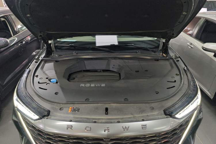 Used Roewe RX9 2023 2.0T Two-Wheel Drive Enjoyment Version Engine Bay