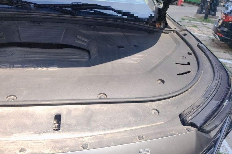 Used Roewe RX9 2023 2.0T Four-Wheel Drive Luxury Edition Engine Bay Left