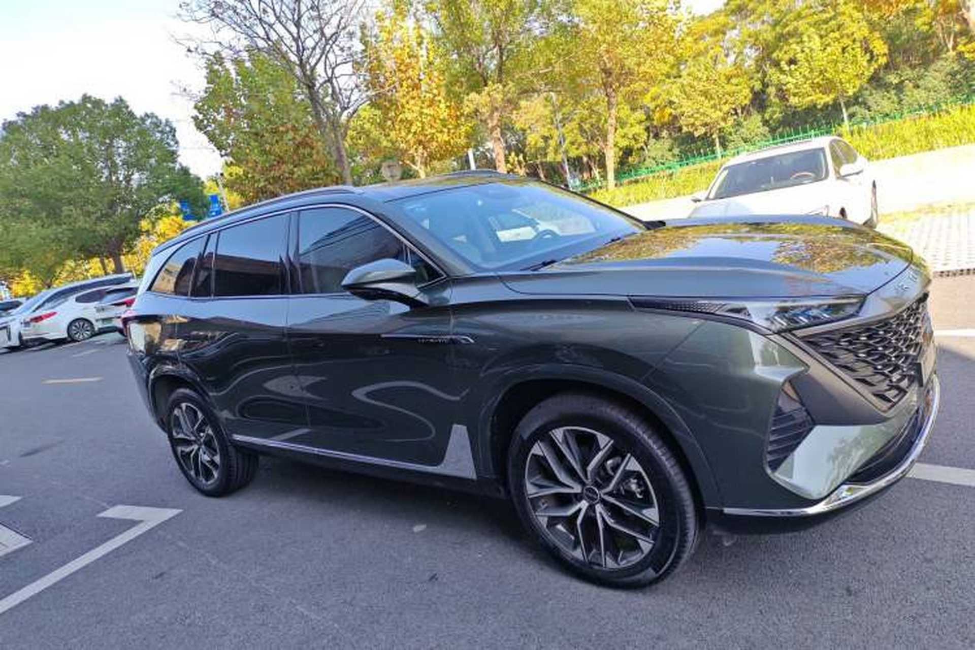 Used Roewe RX9 2023 2.0T Two-Wheel Drive Enjoyment Version Exterior 2