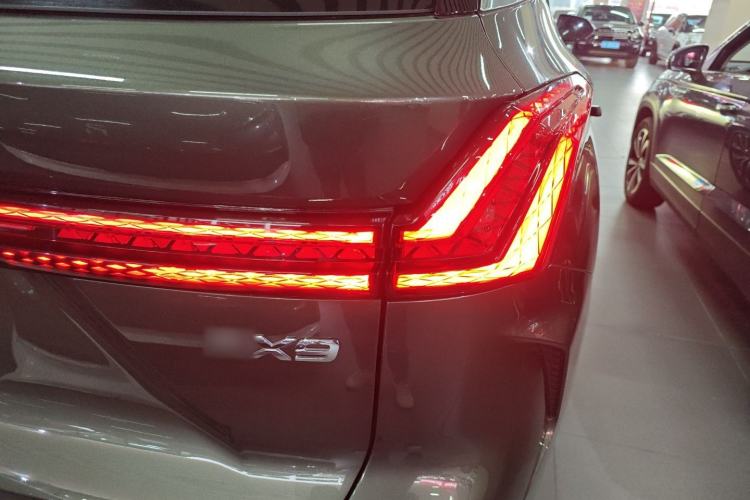 Used Roewe RX9 2023 2.0T Two-Wheel Drive Enjoyment Version Exterior 6