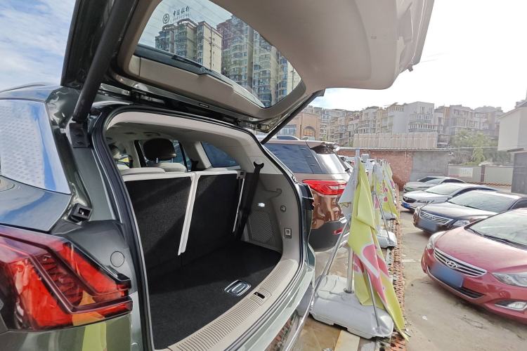 Used Roewe RX9 2023 2.0T Two-Wheel Drive Enjoyment Version Interior 7