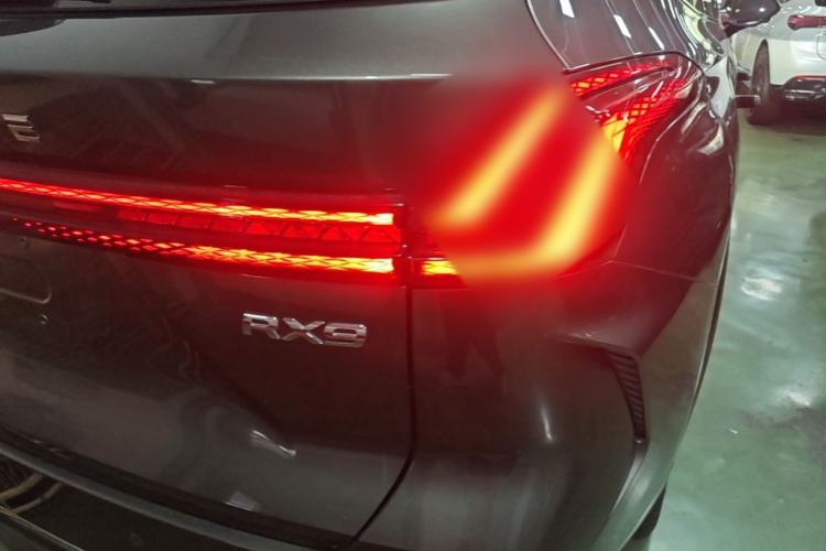 Used Roewe RX9 2023 2.0T Two-Wheel Drive Enjoyment Version Right Rear Taillight