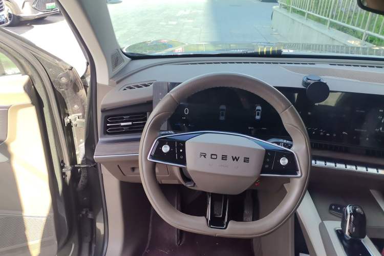 Used Roewe RX9 2023 2.0T Two-Wheel Drive Enjoyment Version Steering Wheel