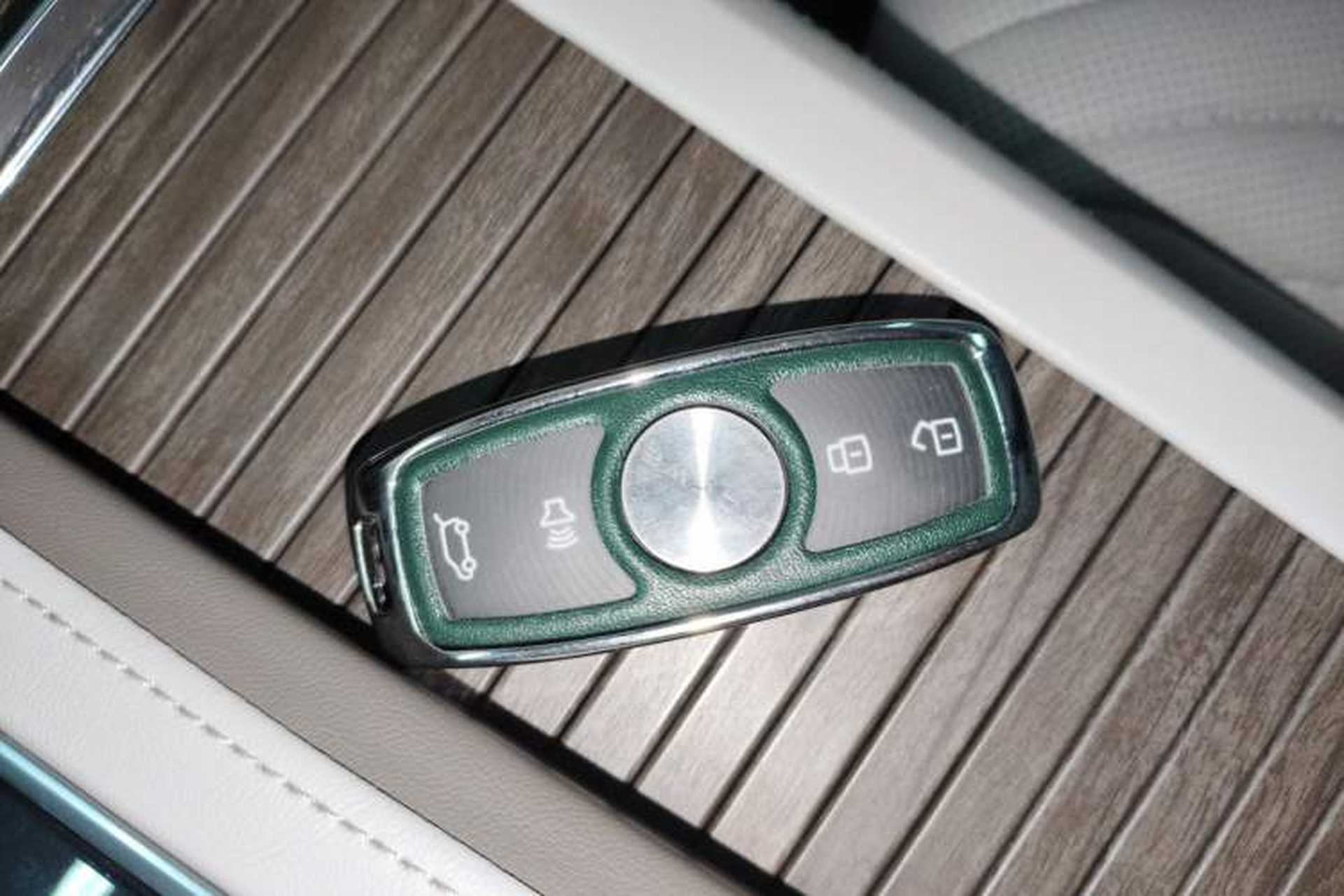 Used Roewe RX9 2023 2.0T Two-Wheel Drive Enjoyment Version Vehicle Key