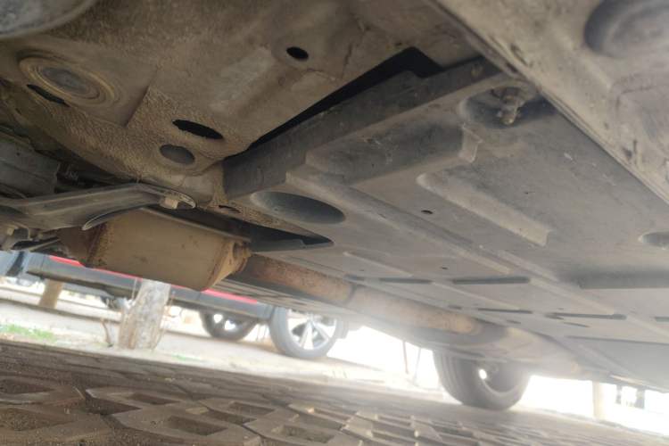 Used Roewe RX9 2023 2.0T Four-Wheel Drive Luxury Edition Chassis Front Left