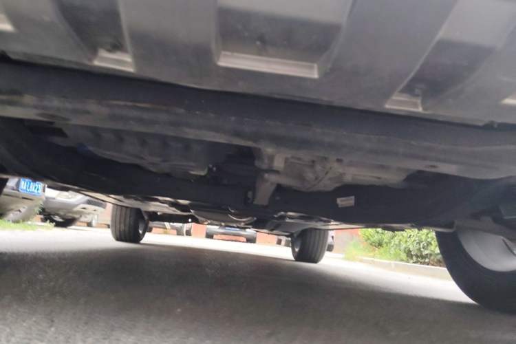 Used Roewe RX9 2023 2.0T Two-Wheel Drive Enjoyment Version Chassis Front