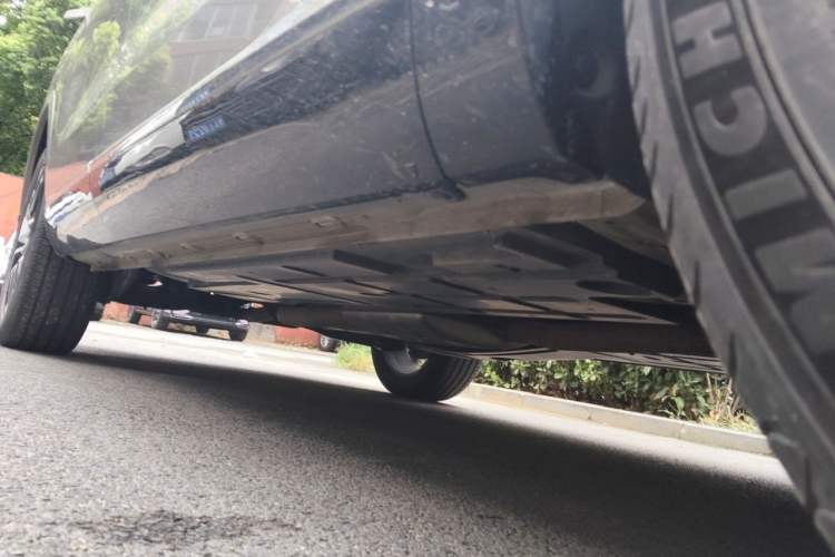 Used Roewe RX9 2023 2.0T Two-Wheel Drive Enjoyment Version Chassis Front Right
