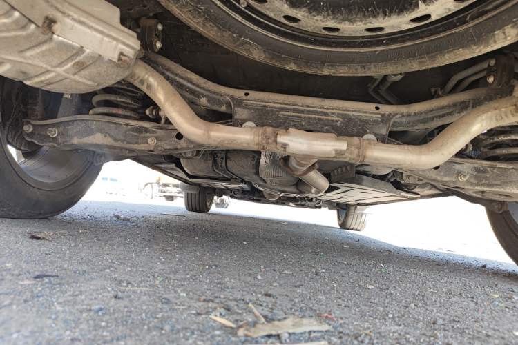 Used Roewe RX9 2023 2.0T Two-Wheel Drive Enjoyment Version Chassis Rear
