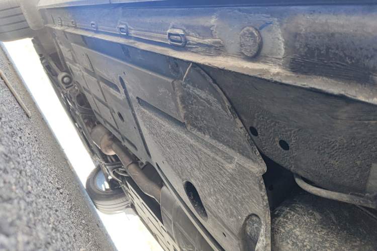 Used Roewe RX9 2023 2.0T Two-Wheel Drive Enjoyment Version Chassis Rear Left