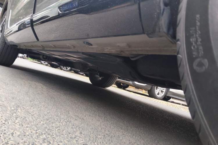 Used Roewe RX9 2023 2.0T Two-Wheel Drive Enjoyment Version Chassis Rear Left