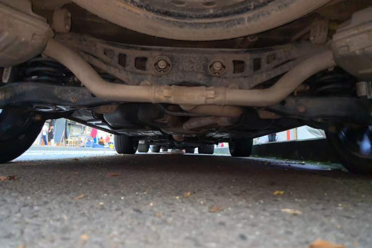 Used Roewe RX9 2023 2.0T All-Wheel-Drive Luxury Edition Chassis Rear