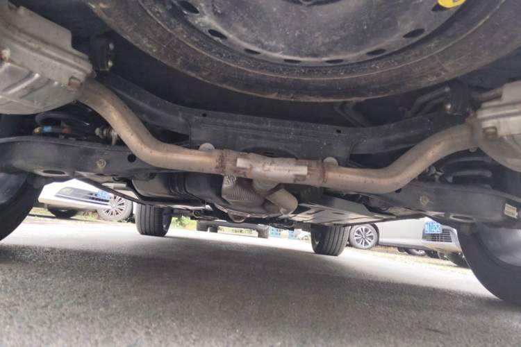 Used Roewe RX9 2023 2.0T Two-Wheel Drive Enjoyment Version Chassis Rear