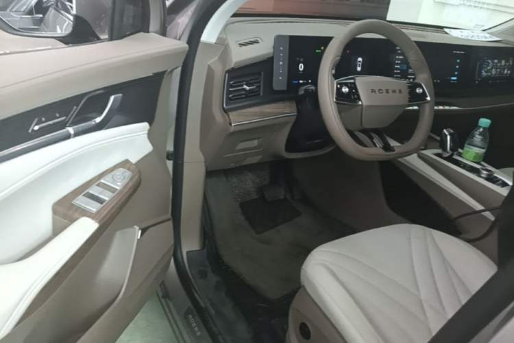 Used Roewe RX9 2023 2.0T Two-Wheel Drive Enjoyment Version Driver Seat