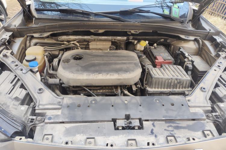 Used Roewe RX9 2023 2.0T Four-Wheel Drive Luxury Edition Engine Bay