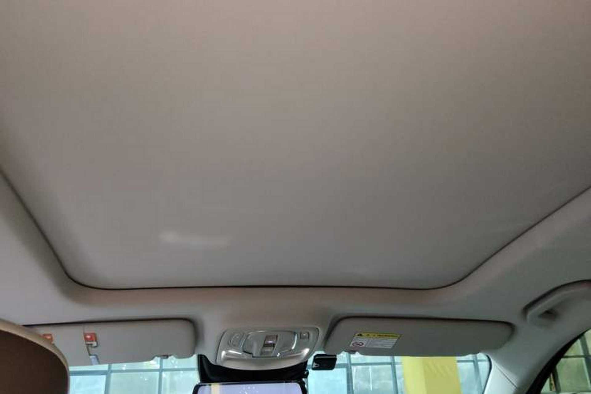 Used Roewe RX9 2023 2.0T Two-Wheel Drive Enjoyment Version Headliner