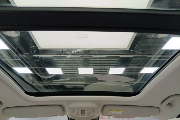 Used Roewe RX9 2023 2.0T Two-Wheel Drive Enjoyment Version Headliner