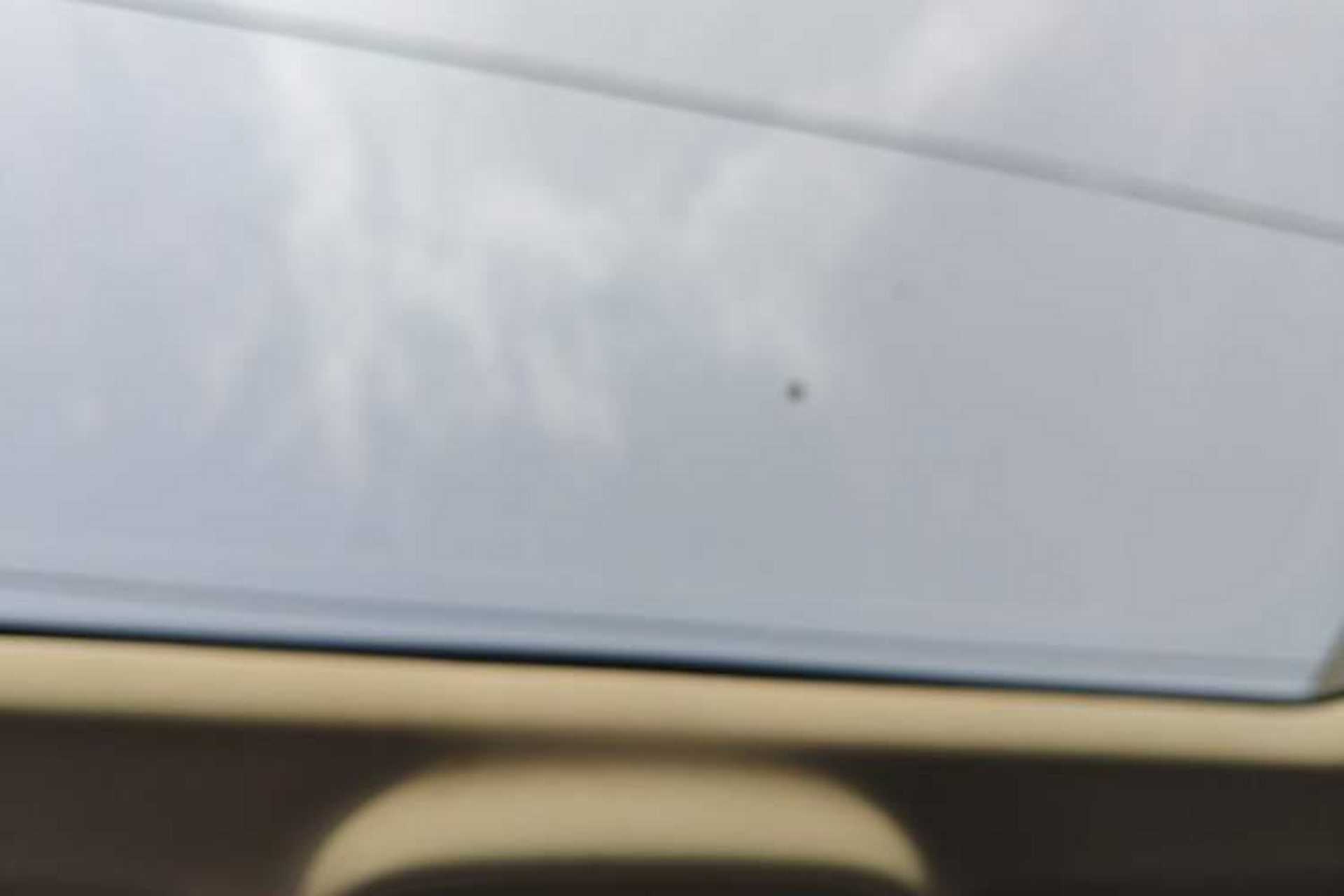 Used Roewe RX9 2023 2.0T All-Wheel-Drive Luxury Edition Headliner