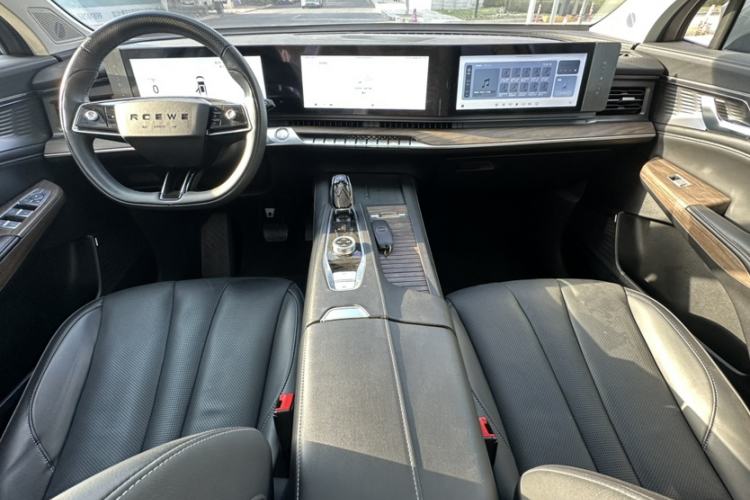 Used Roewe RX9 2023 2.0T Two-Wheel Drive Enjoyment Version Interior 2