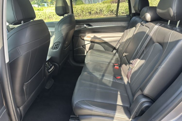 Used Roewe RX9 2023 2.0T Two-Wheel Drive Enjoyment Version Interior 3